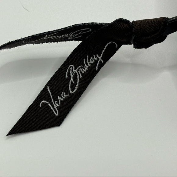 Vera Bradley Women's Floral Wallet - Black‎ and Blue - Picture 6 of 6